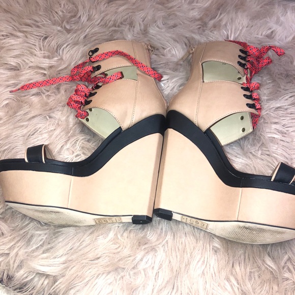 Cute - Picture 4 of 4